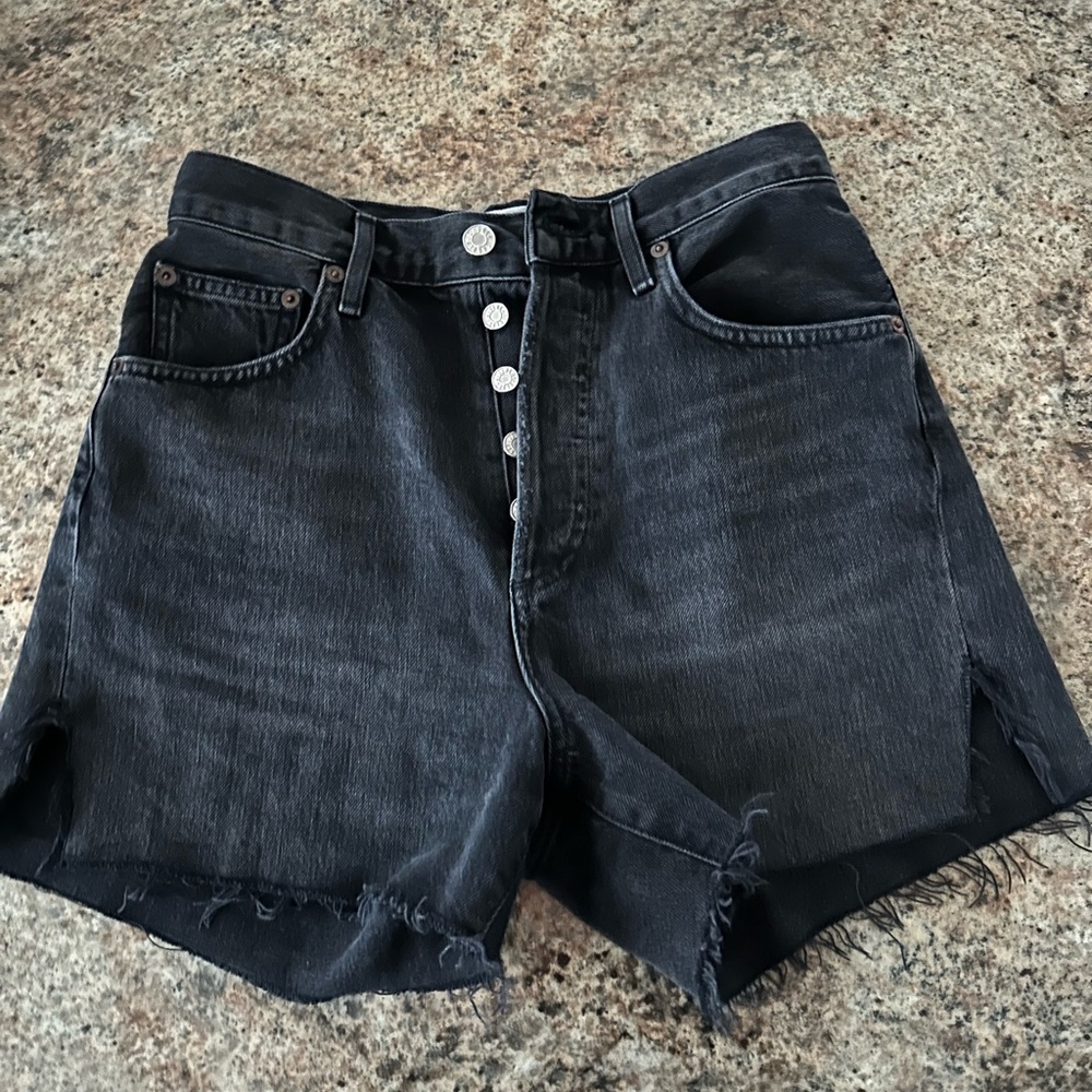 NWOT Agolde Dee short 25